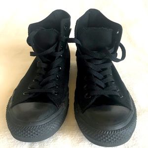 Black on Black Converse Chuck Taylor High Top Sneakers M7/W9